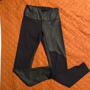 Lululemon leggings size 4